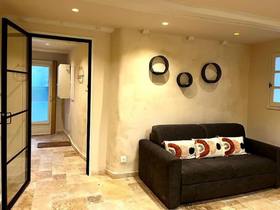 Bella Casa - New Full House For 3 W Ac, Wi-fi & Terrasses Antibes
